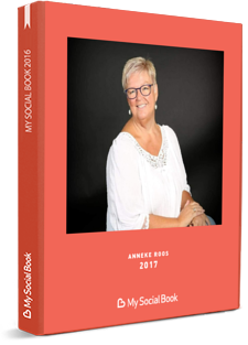 My Social Book 122 bladzijdes Online